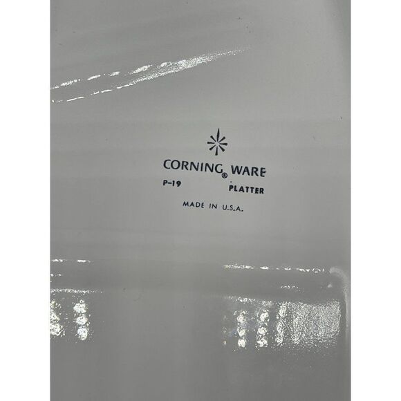 Vintage Corning Ware P-19 Blue Cornflower Platter - Picture 3 of 4